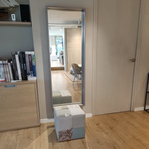 outlet mobiliario de diseño en Barcelona - espejo