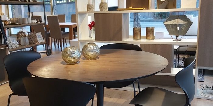 tienda de muebles de diseño en Barcelona – mesa tienda de muebles de diseño en Barcelona - mesa