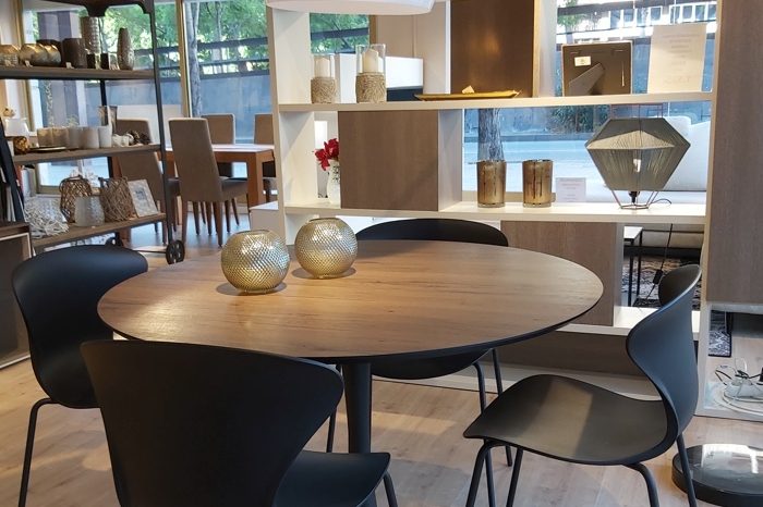 tienda de muebles de diseño en Barcelona - mesa