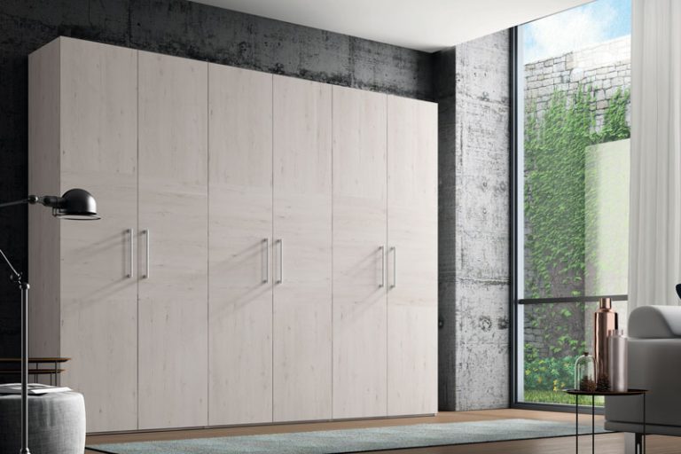 muebles de diseño en Barcelona - armario de madera